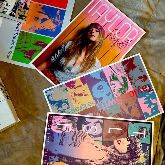 Taylor Swift The Eras Tour Official Vip Package Merch Box Tampa 2023 - Picture 5 of 6